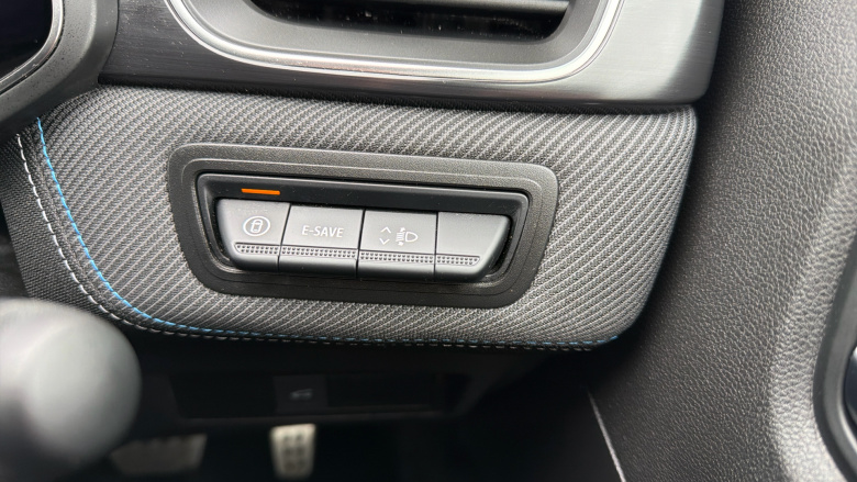 Renault Symbioz 1.6 E-Tech FHEV 145 Techno Esprit Alpine 5dr Auto Hybrid Estate